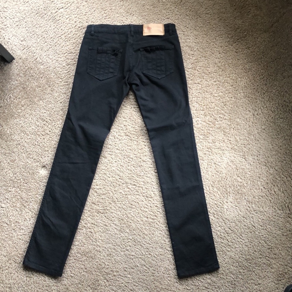 RED VALENTINO JEANS size 4 Made in Italy never worn! Back pockets are scalloped.
